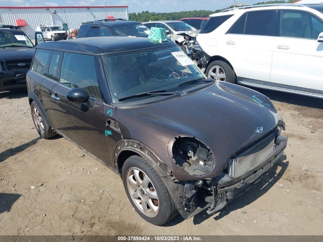 2009 MINI COOPER CLUBMAN WMWML33549TX50740 Photo 0