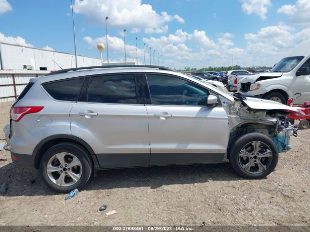 1FMCU0GX3GUC78328 Ford ESCAPE SE