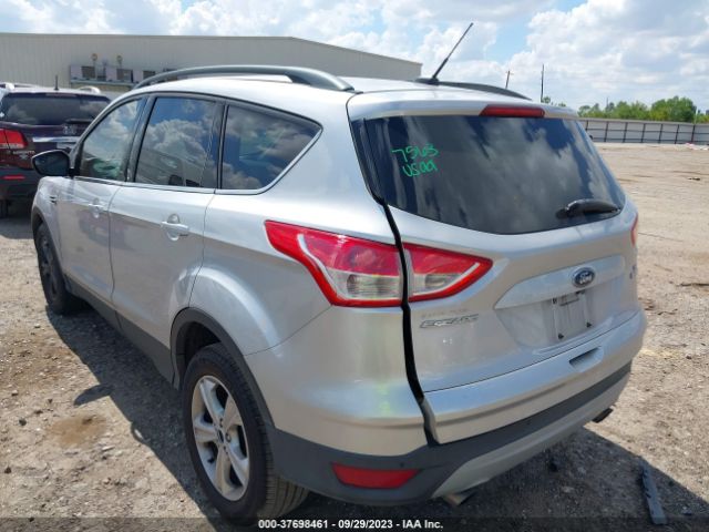 1FMCU0GX3GUC78328 Ford ESCAPE SE