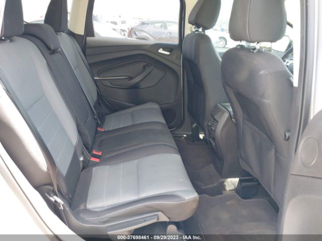 1FMCU0GX3GUC78328 Ford ESCAPE SE
