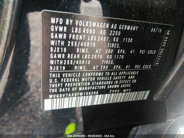 WVGBV7AX8FW109208 Volkswagen Tiguan R-line