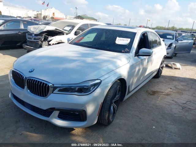 WBA7F0C5XJGM22724 BMW 7 Series 750i