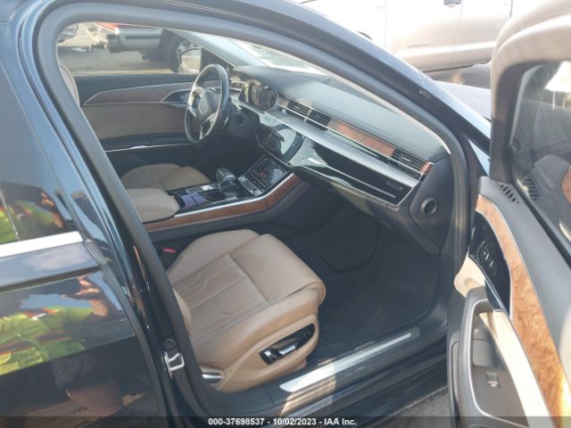 2019 AUDI A8 WAU8DAF87KN022512 Photo 4