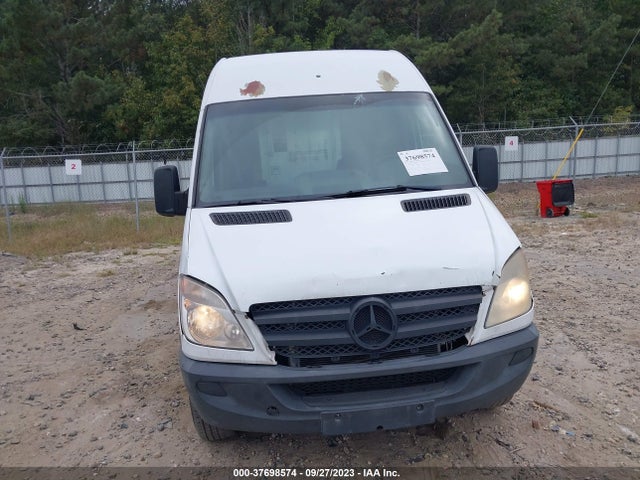 2012 MERCEDES-BENZ SPRINTER CARGO VANS VIN: WD3PE8CB9C5671860