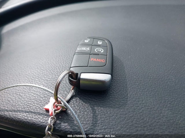 Chrysler 200 Limited 2015 1C3CCCAB1FN599111 Image 11