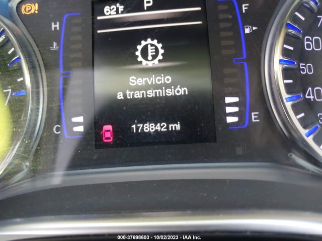 Chrysler 200 Limited 2015 1C3CCCAB1FN599111 Image 7