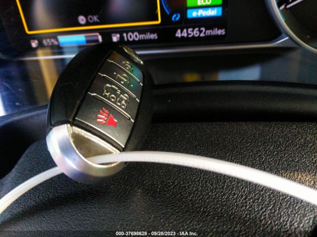 1N4AZ1CP4KC307462 Nissan LEAF SV
