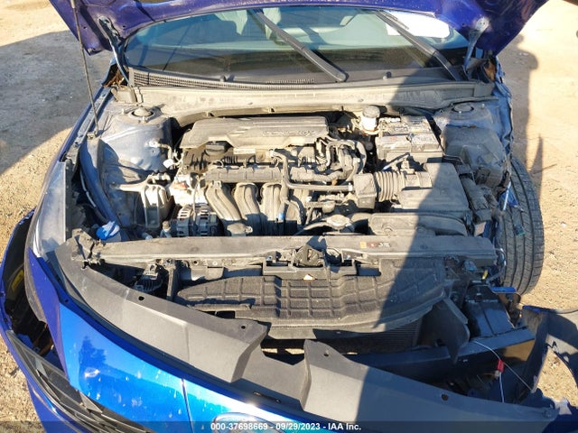 2021 HYUNDAI ELANTRA SEL VIN: 5NPLM4AG1MH033506