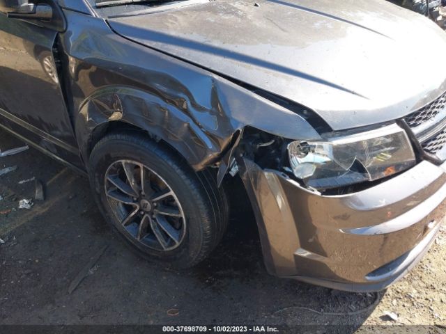 3C4PDCAB8JT524795 Dodge JOURNEY SE
