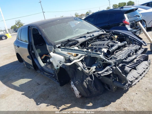 2011 PORSCHE CAYENNE WP1AB2A24BLA46814 Photo 0