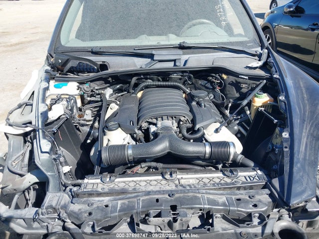 2011 PORSCHE CAYENNE WP1AB2A24BLA46814 Photo 9