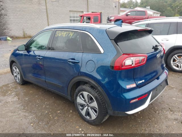 KNDCB3LC3J5125206 KIA NIRO LX