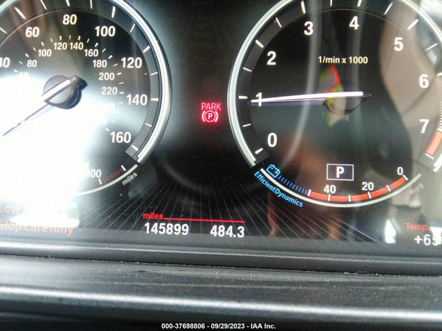 BMW 5 Series 535i Xdrive 2015 WBA5B3C57FD540324 Image 16