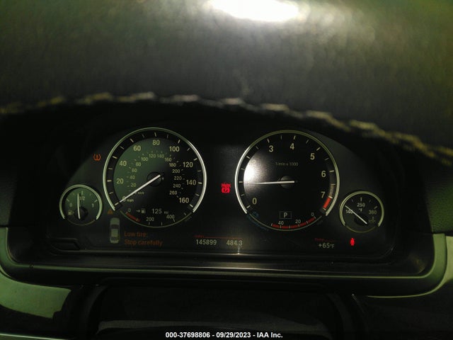 BMW 5 Series 535i Xdrive 2015 WBA5B3C57FD540324 Image 7