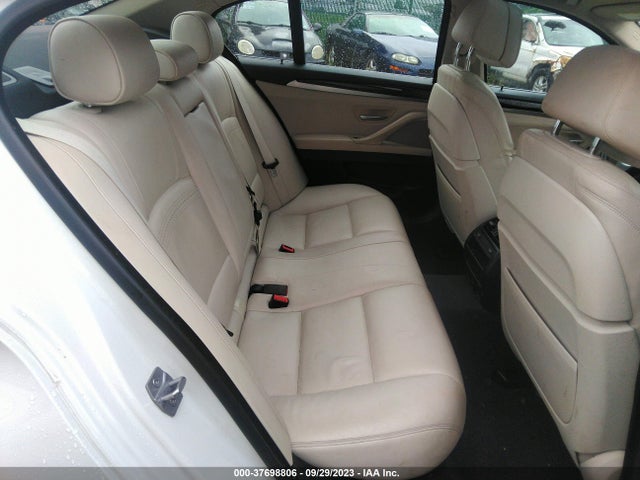 BMW 5 Series 535i Xdrive 2015 WBA5B3C57FD540324 Image 8