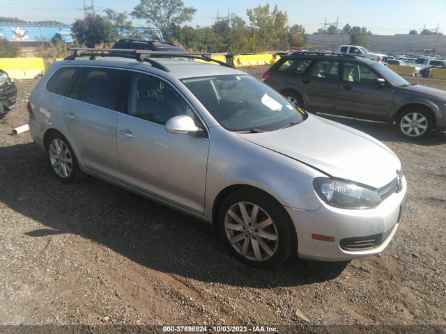 2010 VOLKSWAGEN JETTA SPORTWAGEN SE VIN: 3VWPZ8AJ8AM646179