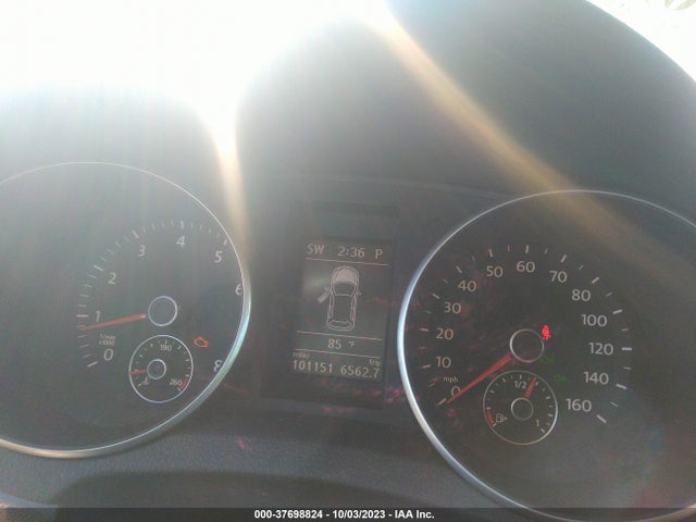 2010 VOLKSWAGEN JETTA SPORTWAGEN SE VIN: 3VWPZ8AJ8AM646179