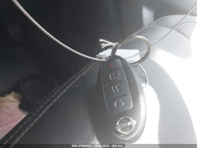 1N6AA1EF8MN501163 Nissan Titan Sl