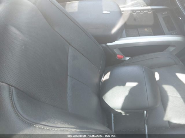 1N6AA1EF8MN501163 Nissan Titan Sl