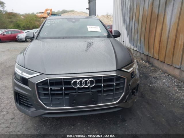 WA1AVAF1XKD014070 Audi Q8 55 Premium