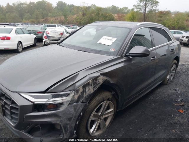 WA1AVAF1XKD014070 Audi Q8 55 Premium
