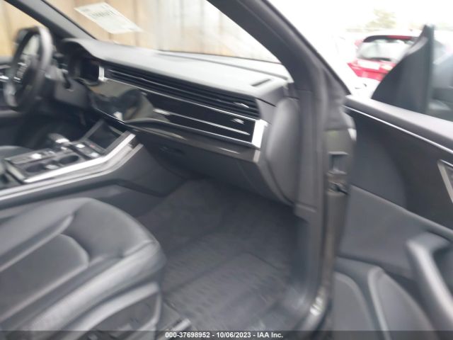 WA1AVAF1XKD014070 Audi Q8 55 Premium