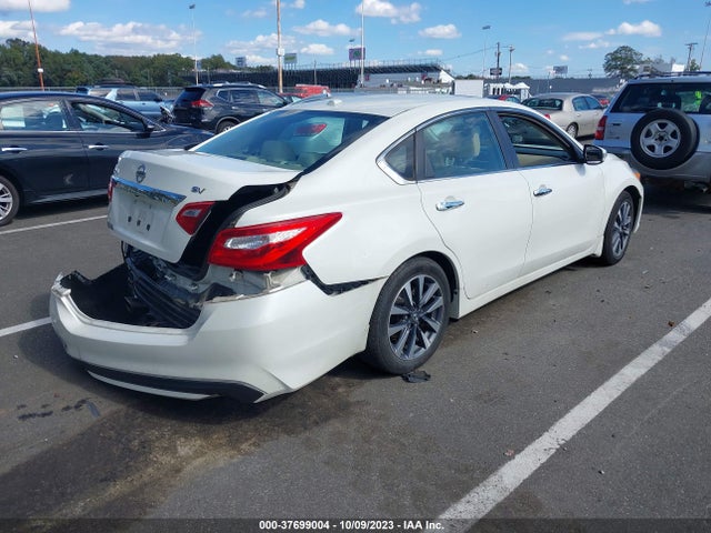 2017 NISSAN ALTIMA 2.5 SV VIN: 1N4AL3AP1HC111441