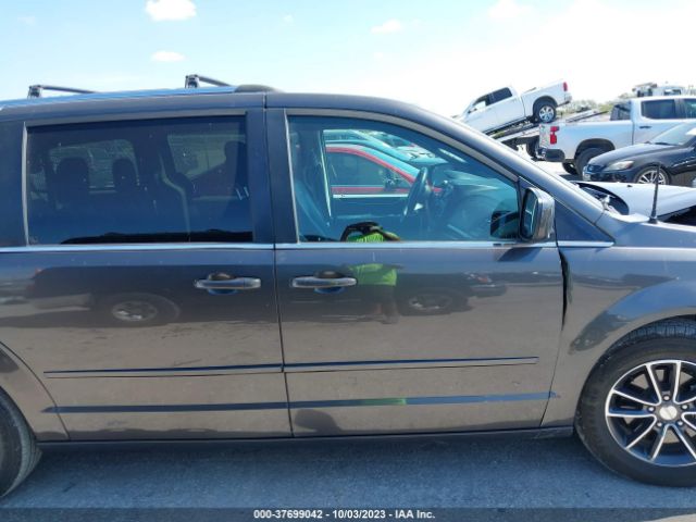 2C4RDGCG1HR573732 Dodge Grand Caravan Sxt