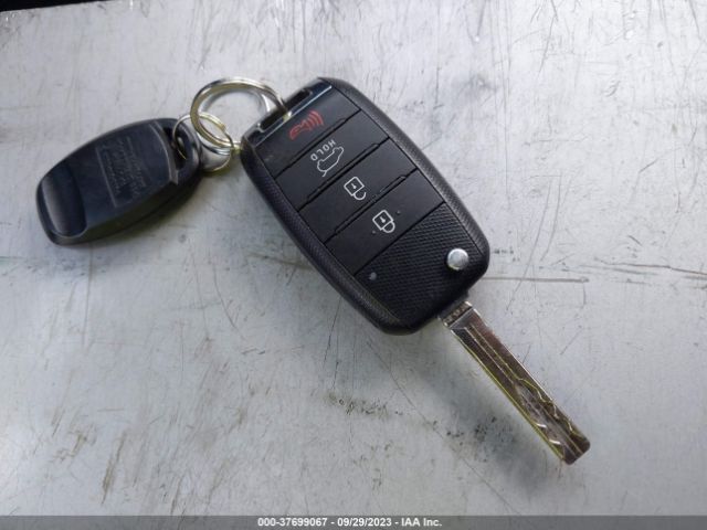 KNDJN2A20E7014044 KIA Soul Base