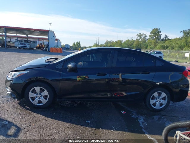 Chevrolet Cruze Ls Auto 2018 1G1BC5SM6J7178008 Image 14