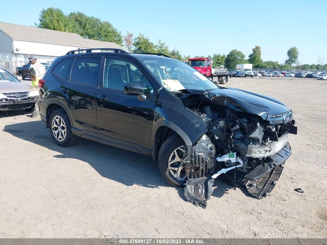 2023 SUBARU FORESTER PREMIUM VIN: JF2SKAEC3PH452016