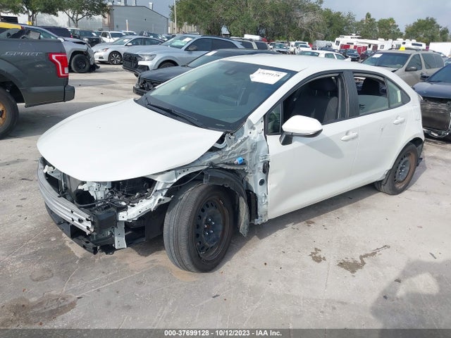 Toyota COROLLA LE 2021 JTDEPMAE7MJ171055 Image 2