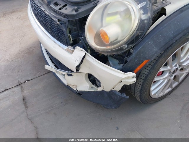2010 MINI COOPER HARDTOP WMWMF9C56ATF97599 Photo 5