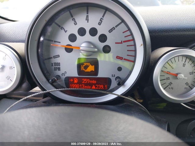 2010 MINI COOPER HARDTOP WMWMF9C56ATF97599 Photo 6