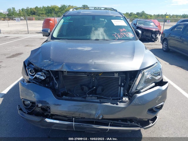2018 NISSAN PATHFINDER SL VIN: 5N1DR2MN3JC652437