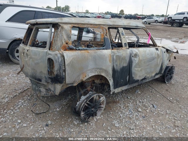2008 MINI COOPER S CLUBMAN WMWMM33518TP72030 Photo 3