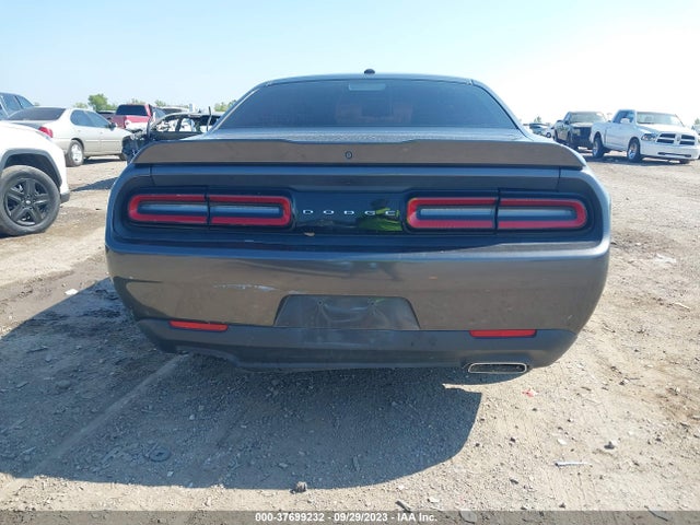 Dodge Challenger Sxt 2018 2C3CDZAG8JH331217 Image 16