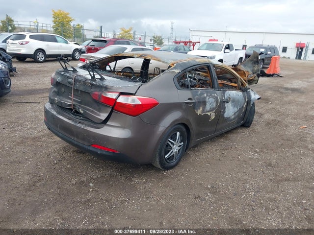 KIA FORTE LX 2015 KNAFX4A60F5351550 Image 4