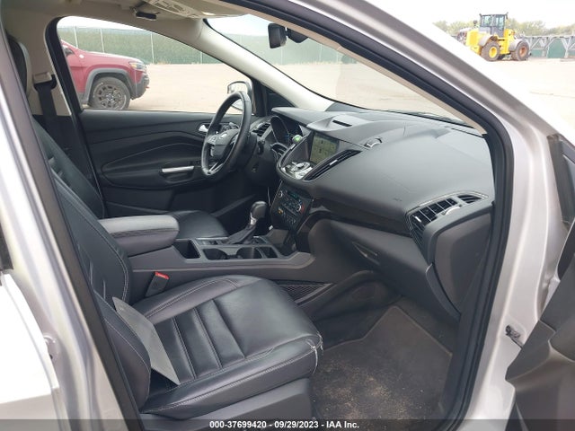 2018 FORD ESCAPE TITANIUM VIN: 1FMCU9J91JUB84177