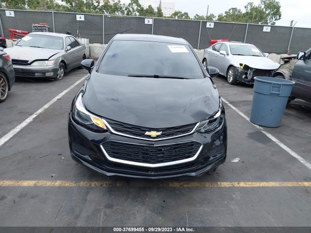 Chevrolet Cruze Lt Auto 2018 1G1BE5SM2J7247755 Image 12