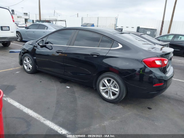 Chevrolet Cruze Lt Auto 2018 1G1BE5SM2J7247755 Image 3