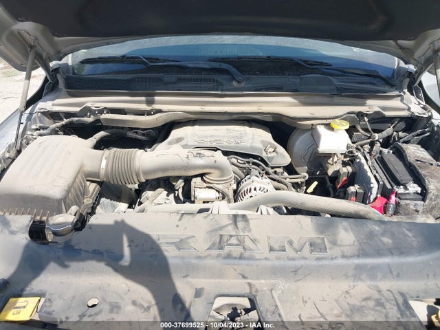 1C6RREJTXKN770660 RAM 1500 Laramie