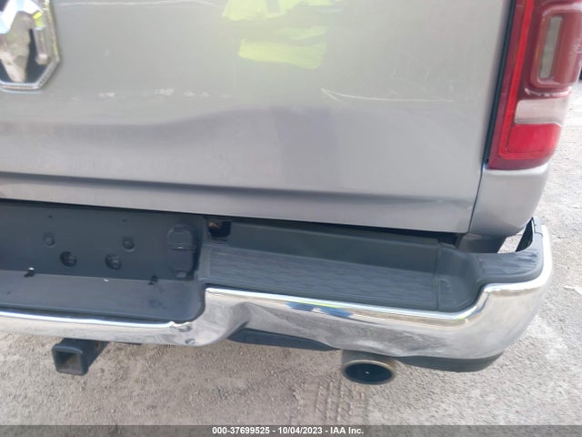 1C6RREJTXKN770660 RAM 1500 Laramie