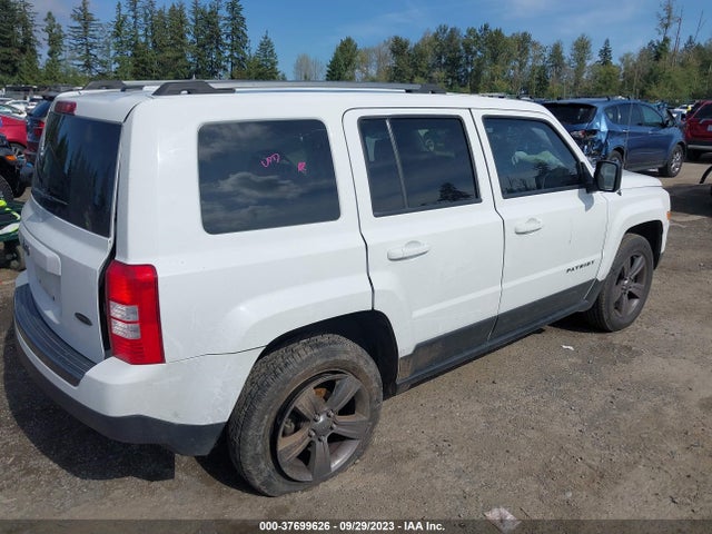 1C4NJRBB6GD752956 Jeep Patriot Sport Se