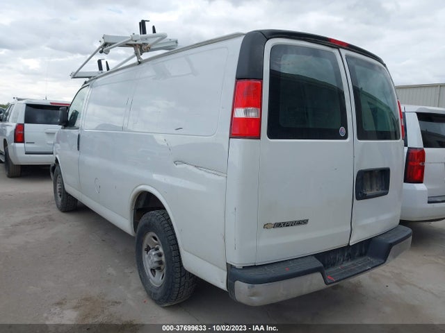 Chevrolet EXPRESS CARGO VAN 2019 1GCWGAFP9K1283530 Image 3