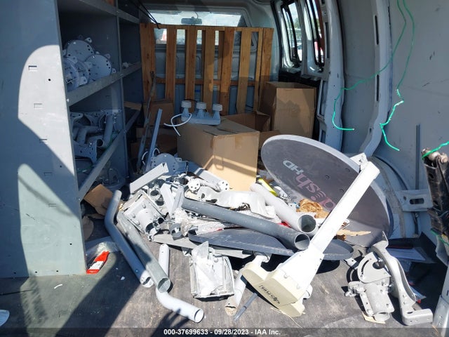 Chevrolet EXPRESS CARGO VAN 2019 1GCWGAFP9K1283530 Image 8