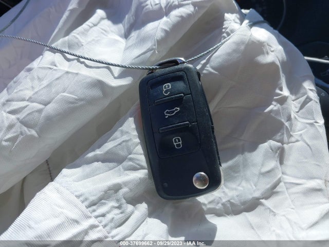 3VWDB7AJ5HM249525 Volkswagen Jetta 1.4t Se