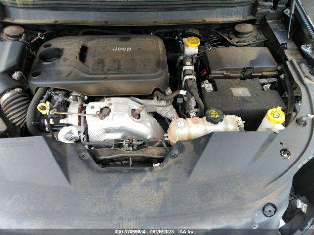 1C4PJMLN8KD158642 Jeep Cherokee Latitude Plus