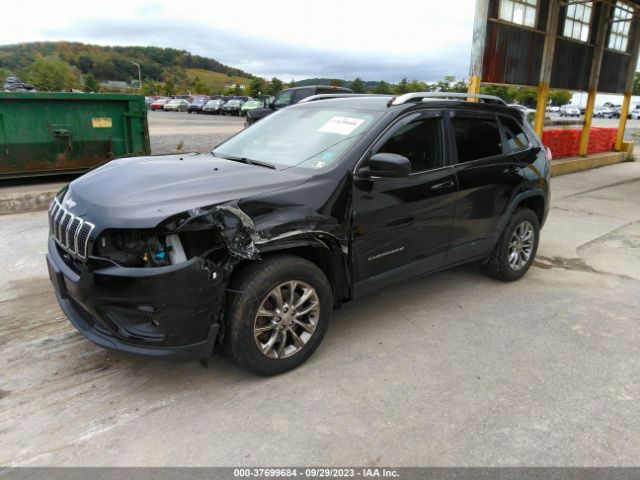 1C4PJMLN8KD158642 Jeep Cherokee Latitude Plus