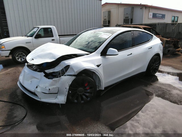 Tesla Model Y Performance 2022 7SAYGDEF2NF457519 Image 2